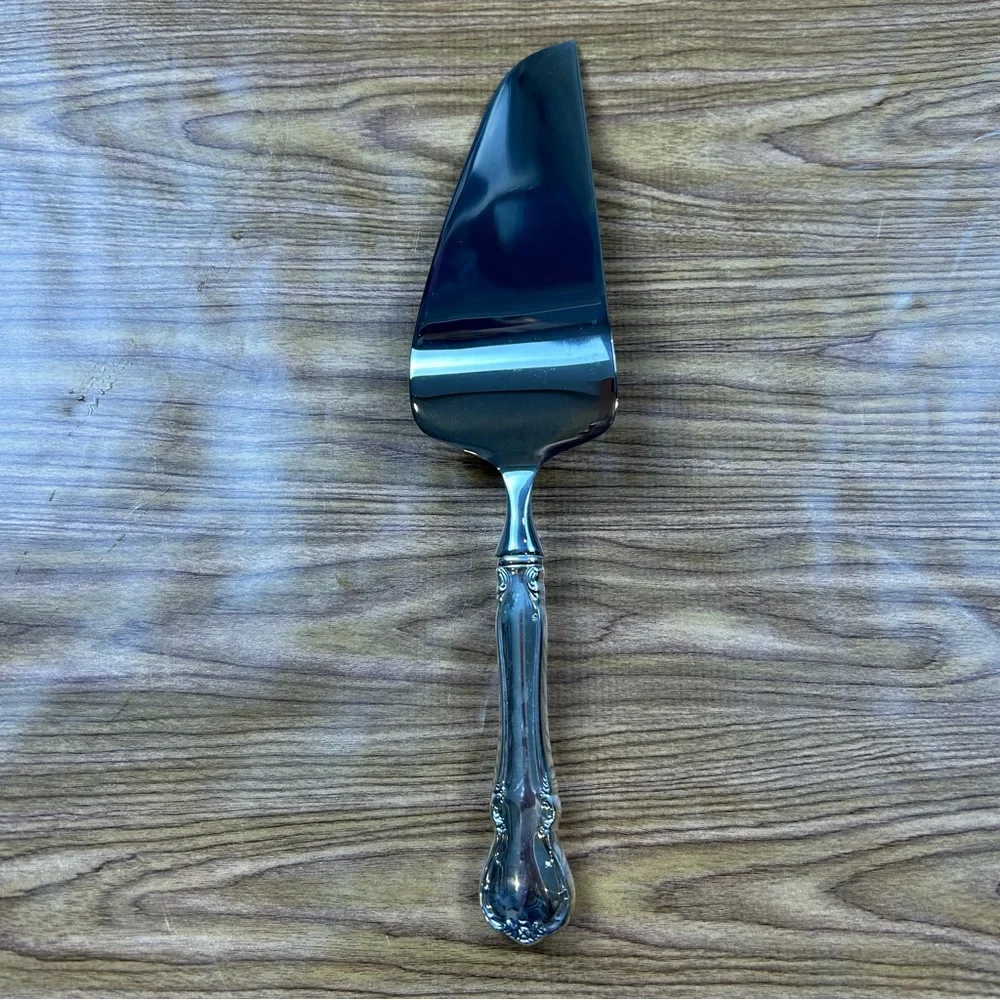 Towle Sterling Silver French Provincial Cake Server No Monogram 10.5”